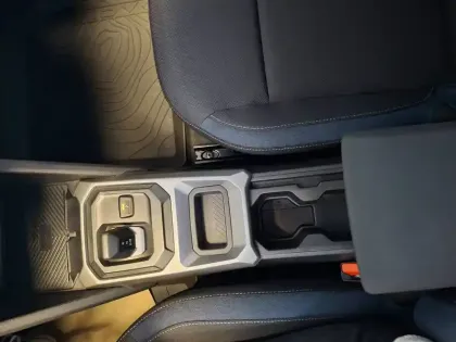 Photo 41 Dacia Duster  Hybrid 140