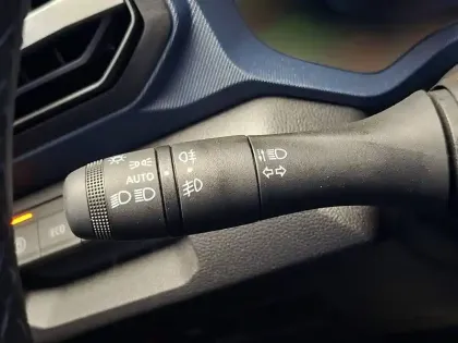 Photo 37 Dacia Duster  Hybrid 140
