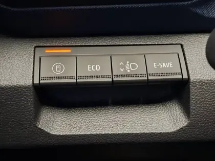 Photo 34 Dacia Duster  Hybrid 140