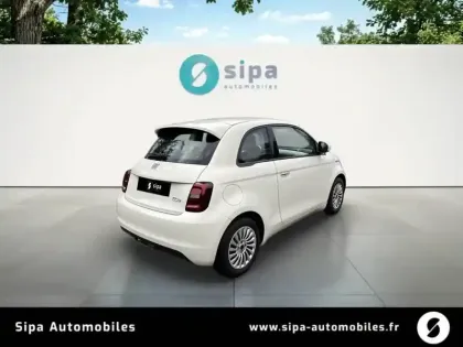Photo 46 Fiat 500  e 95 ch