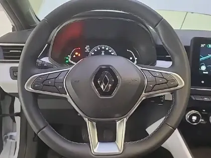Photo 11 Renault Clio  TCe 90