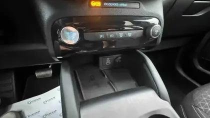 Photo 22 Ford Kuga  2.5 Duratec 180 ch FlexiFuel FHEV E85 Powershift