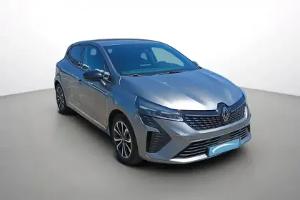 Photo 7 Renault Clio  E-Tech full hybrid 145