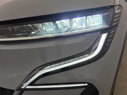 Photo 17 Renault Megane  E-Tech EV60 220 ch super charge