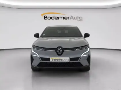 Photo 16 Renault Megane  E-Tech EV60 220 ch super charge