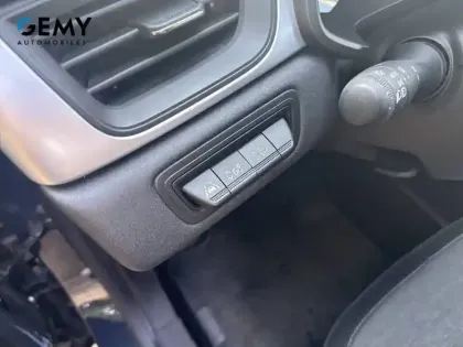Photo 17 Renault Captur  E-Tech full hybrid 145