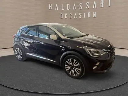 Photo 6 Renault Captur  E-Tech Plug-in 160