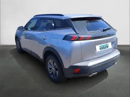 Photo 6 Peugeot 2008  PureTech 130 S&S EAT8