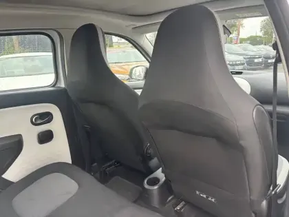 Photo 6 Renault Twingo  III E-Tech