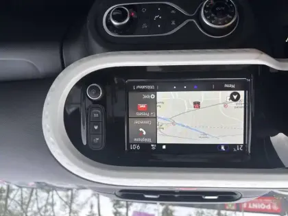 Photo 22 Renault Twingo  III E-Tech