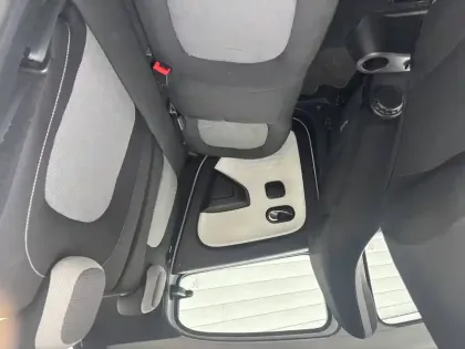 Photo 12 Renault Twingo  III E-Tech