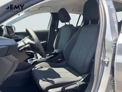 Photo 8 Peugeot 208  Turbo 100 ch BVM6