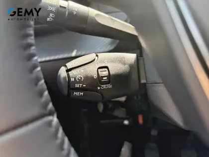 Photo 22 Peugeot 208  Turbo 100 ch BVM6