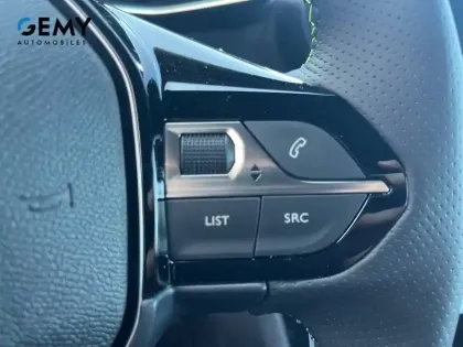 Photo 12 Peugeot 208  Hybrid 145 ch e-DCS6