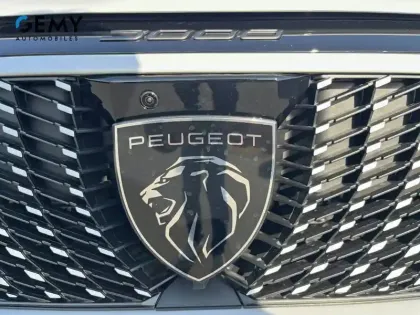 Photo 18 Peugeot 3008  Hybrid 145 e-DCS6