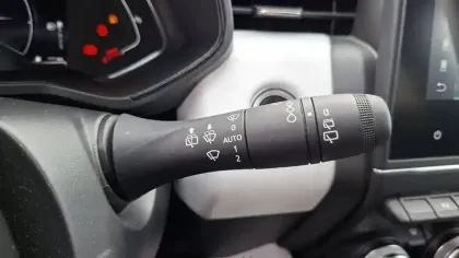 Photo 30 Renault Clio  E-Tech full hybrid 145