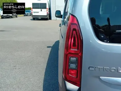 Photo 16 Citroën Berlingo  Diesel 100 ch M Manuelle