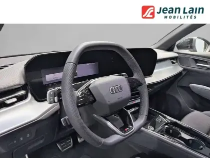 Photo 10 Audi Q3  e-hybrid 272 ch S tronic 6