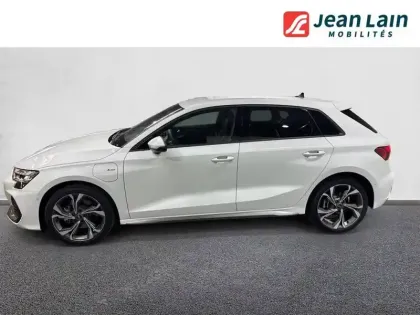 Photo 7 Audi A3  Sportback TFSI e Hybride rechargeable 204 S tronic 6