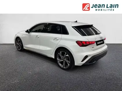 Photo 6 Audi A3  Sportback TFSI e Hybride rechargeable 204 S tronic 6