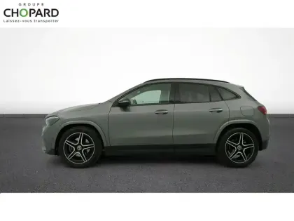 Photo 16 Mercedes GLA  200 d 8G-DCT