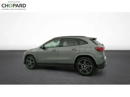 Photo 17 Mercedes GLA  200 d 8G-DCT
