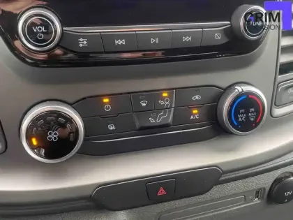 Photo 8 Ford Transit  CUSTOM FOURGON 300 L1H1 2.0 ECOBLUE 130