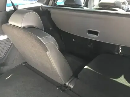 Photo 10 Peugeot 5008  Hybrid 145 ch e-DCS6