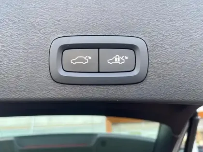Photo 11 Volvo XC40  B3 163ch Start DCT 7