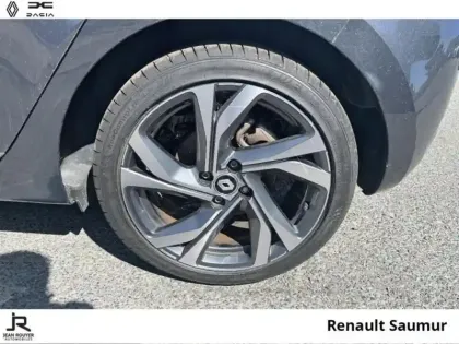 Photo 7 Renault Clio  1.6 E-Tech hybride 145ch RS Line