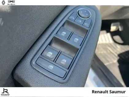Photo 14 Renault Clio  1.6 E-Tech 145ch full hybrid esprit Alpine - 24