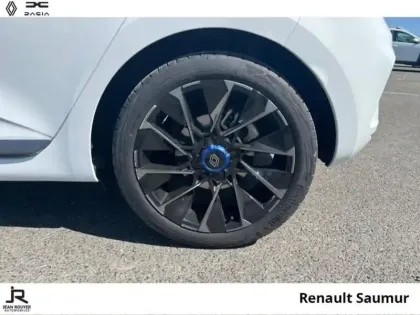 Photo 7 Renault Clio  1.6 E-Tech 145ch full hybrid esprit Alpine - 24