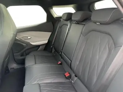 Photo 7 Ford Explorer  286ch Extended Range 77kWh Pack Premium RWD