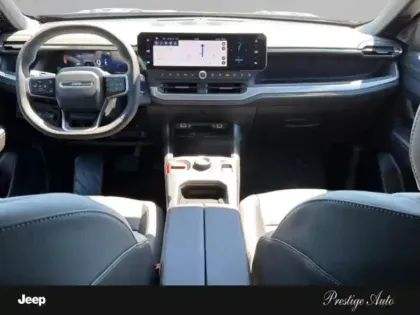 Photo 8 Jeep Compass  1.6 Turbo T4 225ch e-Hybrid Plug-in First Edition BVR7