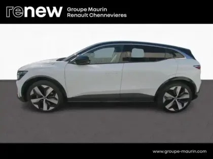 Photo 7 Renault Megane  E-Tech Electric EV60 220ch Techno super charge -B