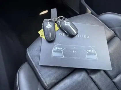 Photo 9 DS DS 7  Crossback E-TENSE 225ch Rivoli