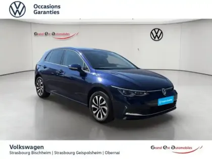 Photo 6 Volkswagen Golf  1.5 eTSI OPF 130ch Life Plus DSG7