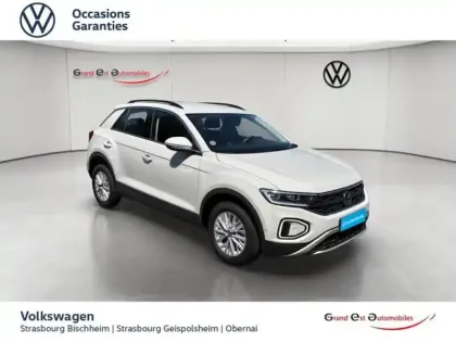 Photo 22 Volkswagen T-roc  1.0 TSI 110ch Life Plus
