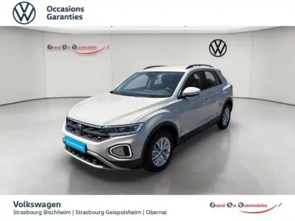 Photo 15 Volkswagen T-roc  1.0 TSI 110ch Life Plus