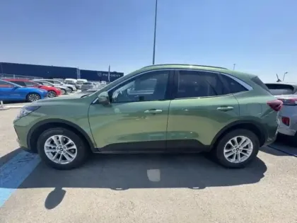 Photo 7 Ford Kuga  2.5 Duratec 180 ch Hybrid FlexiFuel Titanium Business Powershift