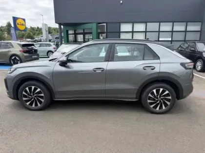 Photo 5 Volkswagen T-roc  1.5 eTSI 116ch Life DSG7