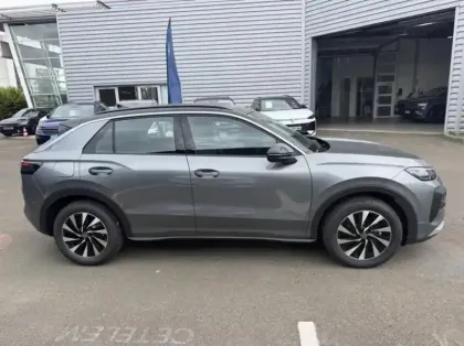 Photo 7 Volkswagen T-roc  1.5 eTSI 116ch Life DSG7