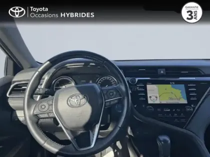 Photo 8 Toyota Camry  Hybride 218ch Design