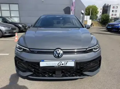 Photo 8 Volkswagen Golf  2.0 TDI 150ch R-Line DSG7