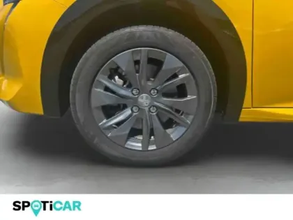 Photo 9 Peugeot 208  e- 136ch Style