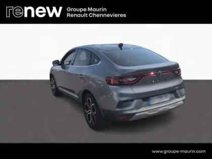 Photo 8 Renault Arkana  1.6 E-Tech 145ch Intens -21B