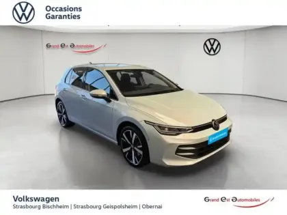 Photo 8 Volkswagen Golf  1.5 eHybrid 204ch VW Edition DSG6