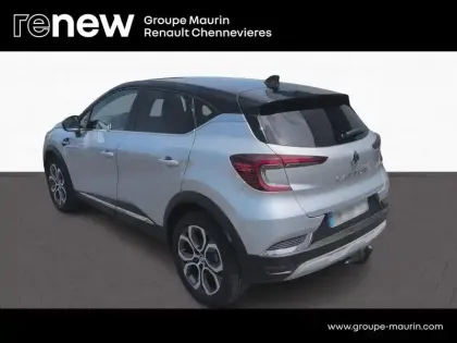 Photo 11 Renault Captur  1.3 TCe mild hybrid 140ch Techno