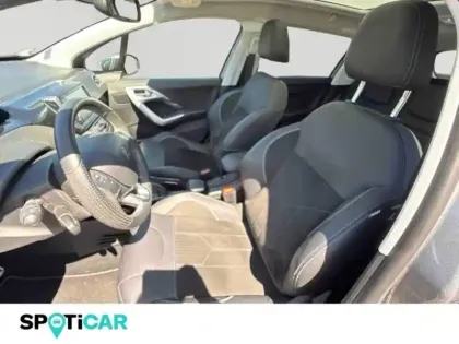 Photo 11 Peugeot 2008  1.2 PureTech 110ch E6.c Crossway S&S EAT6