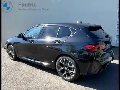 Photo 17 BMW Serie 1 Série 1 120A 170ch M Sport DKG7